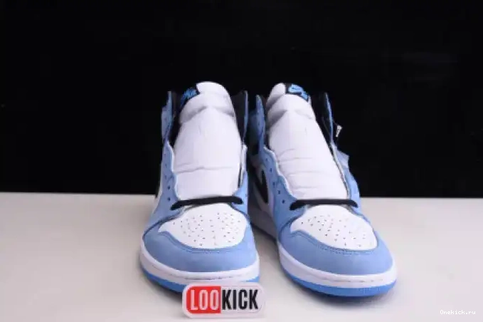 One Kick HIGH BLUE JORDAN RETRO WHITE AIR 1 UNIVERSITY BLACK 555088-134 0609